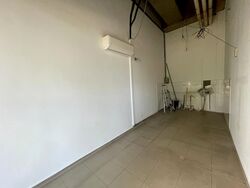 Eastwood Centre (D16), Retail #563626201